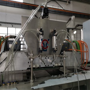 Industrial semi and full automatic chocolate bar depositing machine